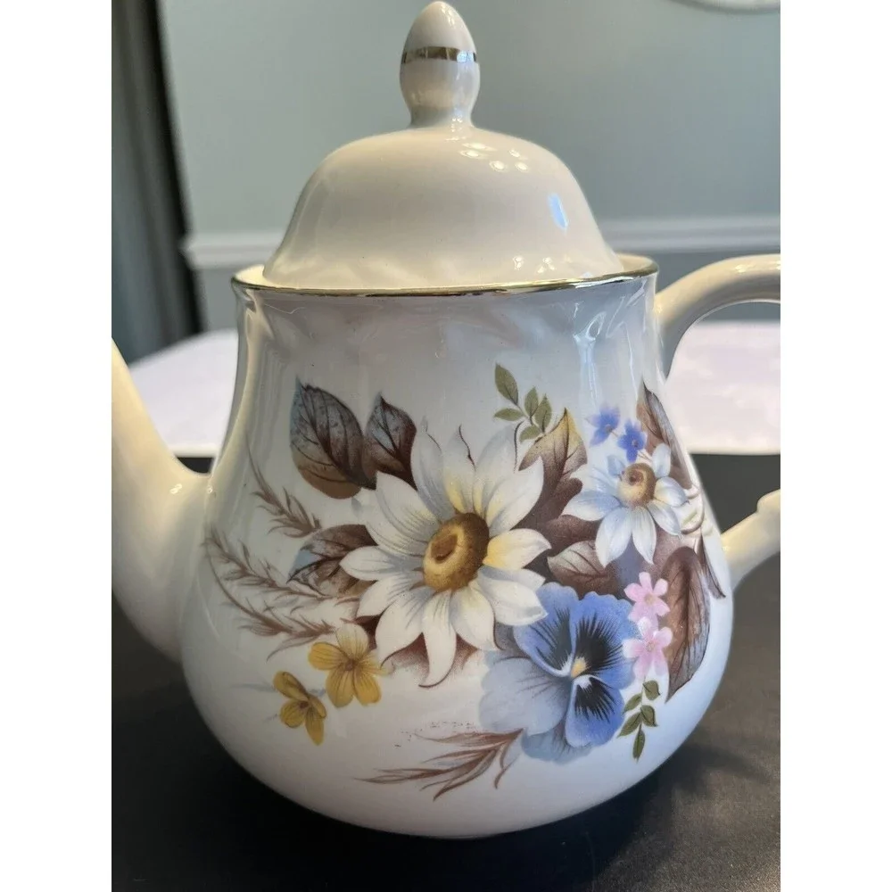 Vintage Arthur Wood Porcelain Ceramic Flowers Floral Teapot 5990 ~ England
